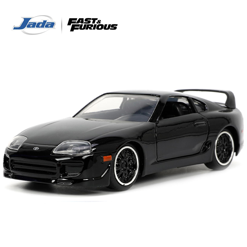 Car Accessories Interior - JADA 1:32 Carro em Miniatura DieCast